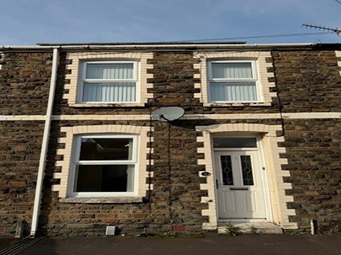 2 Bedroom Property To Rent In Pendrill Street, Neath, SA11