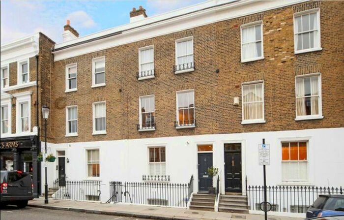 2 Bedroom Flat To Rent In Flood Street, London, SW3