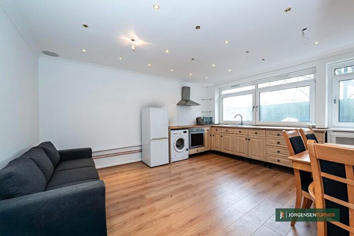4 Bedroom Flat To Rent In Portman Place, London, E2