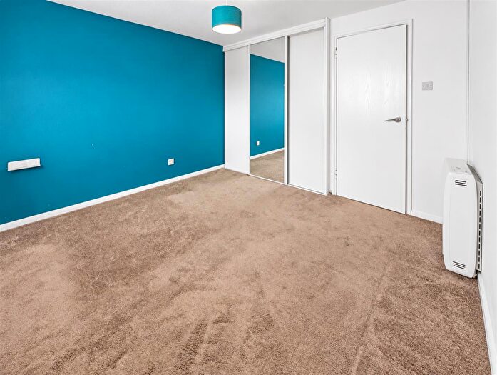 2 Bedroom Apartment To Rent In California Close, Highwoods, Colchester, CO4
