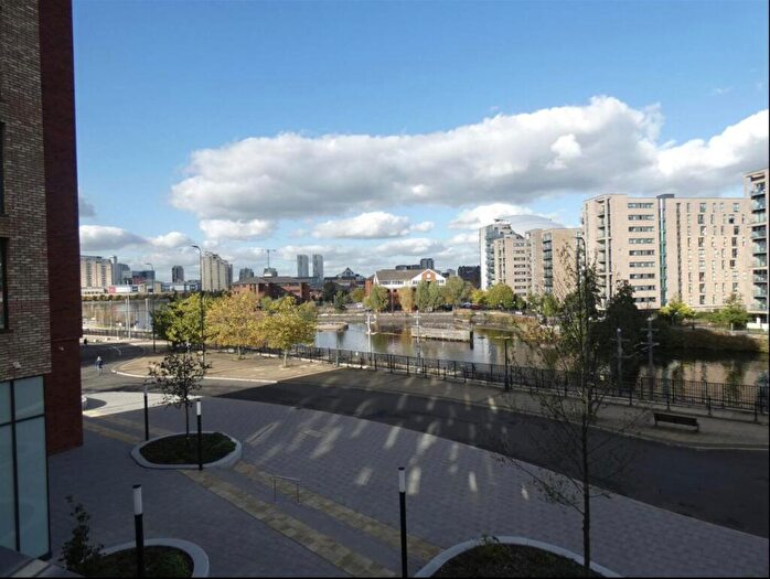 1 Bedroom Apartment For Sale In Apartment, Wharf End, M17