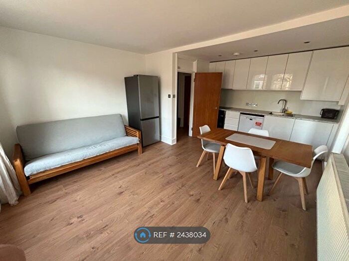 2 Bedroom Flat To Rent In Tufnell Park Road, London, N19