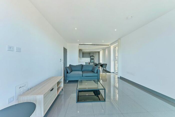 1 Bedroom Flat To Rent In Buckstone Apartments, Blackfriars Road, London, SE1