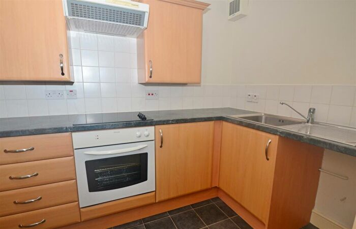 2 Bedroom Flat For Sale In Homewater House, Upper High Street, Epsom, KT17