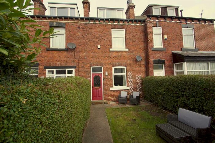 2 Bedroom Terraced House To Rent In Cross Green Lane, Halton, Leeds, LS15