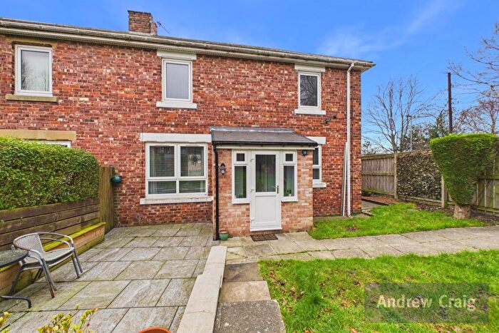 2 Bedroom Semi Detached House For Sale In Moore Crescent, Birtley, DH3