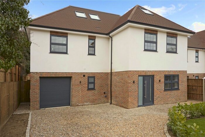 5 Bedroom Detached House To Rent In Pine Hill, Epsom, KT18