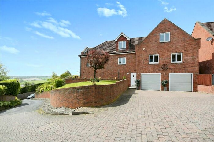 4 Bedroom Detached House For Sale In Forest View, Blidworth, Mansfield, Nottinghamshire, NG21