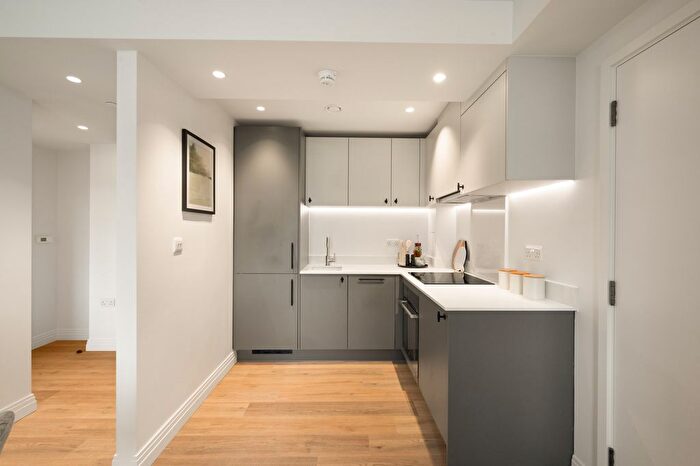 2 Bedroom Flat To Rent In Dolphin Square, Chichester Street, London Lx, London, SW1V