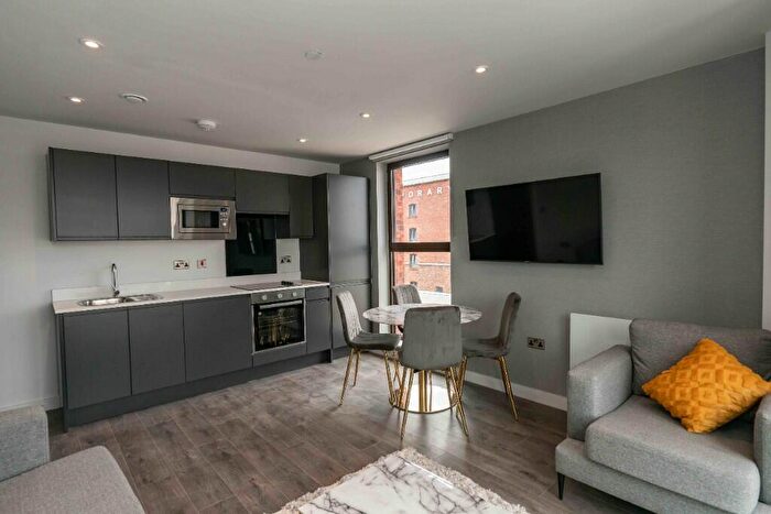 2 Bedroom Apartment To Rent In Parliament Square Crump St, Liverpool, Merseyside, L1