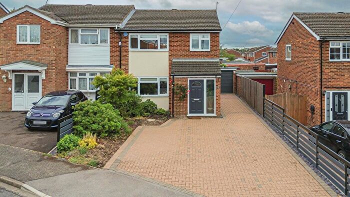 3 Bedroom Semi-Detached House For Sale In George Place, Eynesbury, Cambridgeshire, PE19