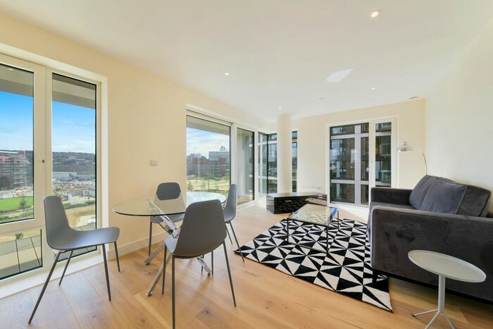 2 Bedroom Flat To Rent In Hampton Apartments, Royal Arsenal Riverside, Woolwich, SE18