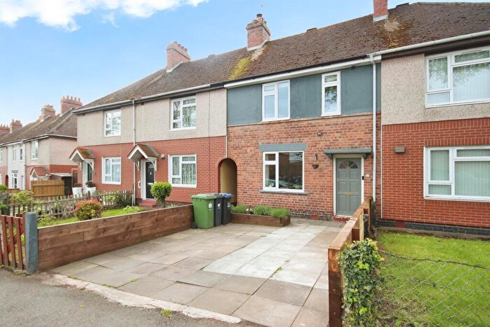 3 Bedroom Terraced House For Sale In Millers Road, Warwick, CV34