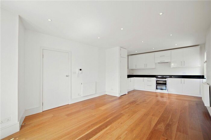 2 Bedroom Flat To Rent In Exhibition Road, London, SW7