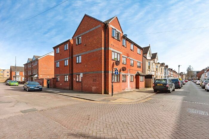 1 Bedroom Flat For Sale In Grafton Road, Bedford, Bedfordshire, MK40