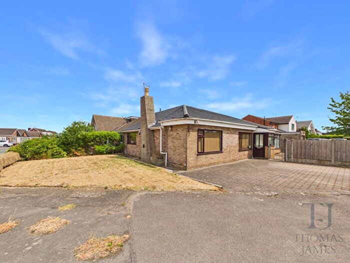 3 Bedroom Semi-Detached Bungalow For Sale In Rectory Road, Cotgrave, NG12