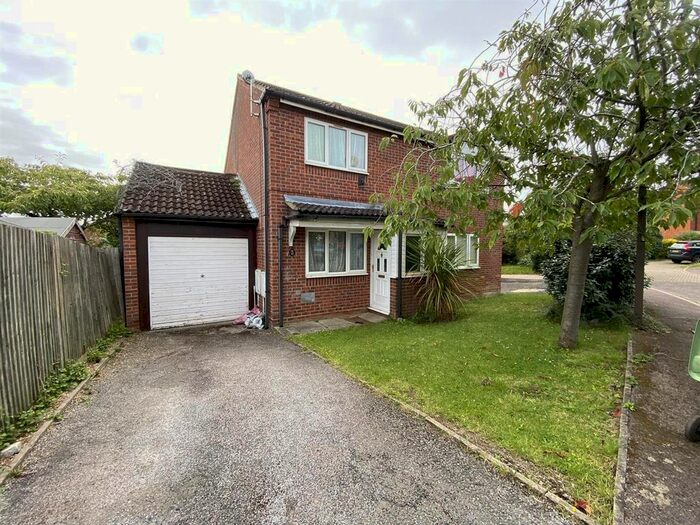 2 Bedroom Semi-Detached House To Rent In Vyne Crescent, Great Holm, Milton Keynes, MK8