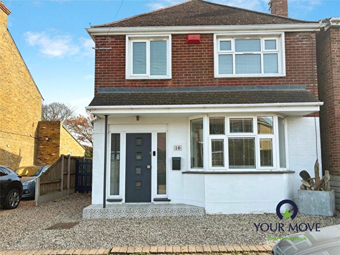 3 Bedroom Detached House For Sale In Cecilia Grove, Broadstairs, Kent, CT10