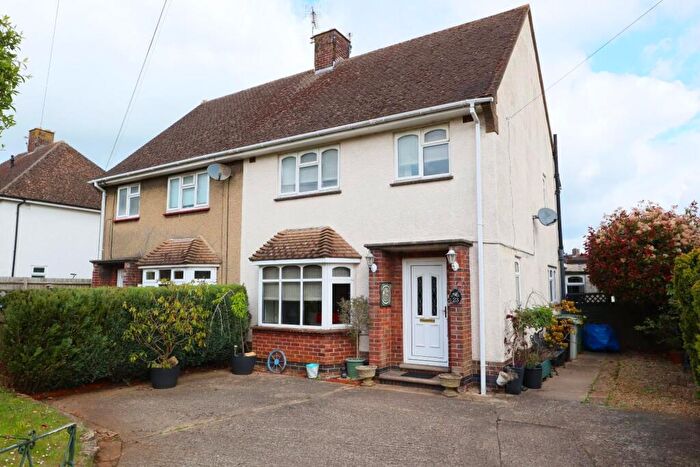 3 Bedroom Semi Detached House For Sale In North Street East, Uppingham, Rutland, LE15