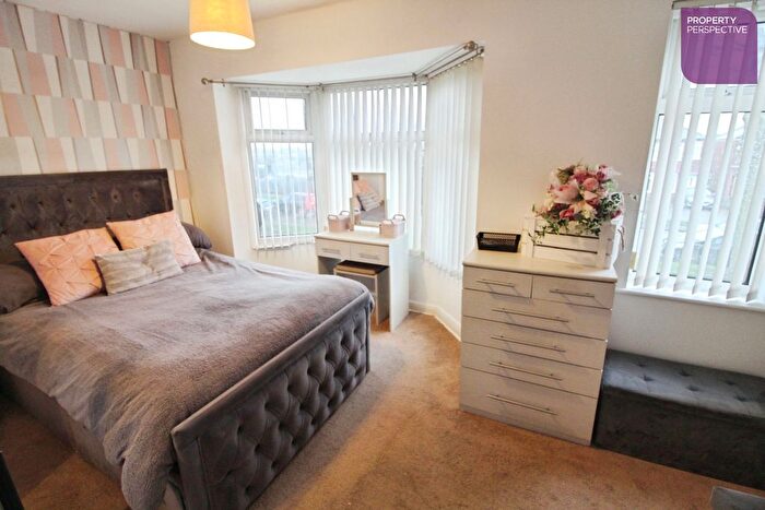 2 Bedroom Terraced House For Sale In County Road South, Hull, HU5