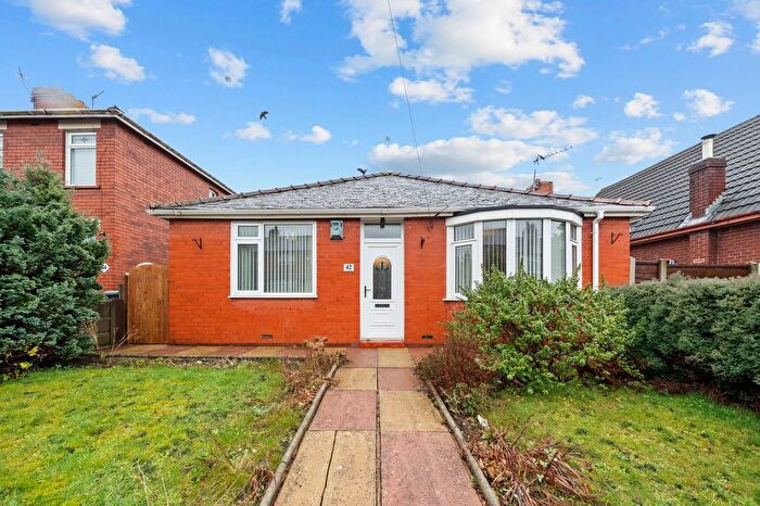 2 Bedroom Detached Bungalow For Sale In Windsor Road, Ashton-In-Makerfield, WN4
