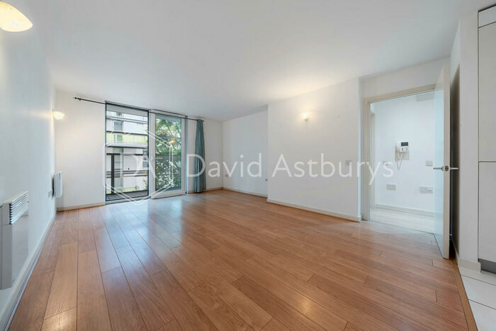 1 Bedroom Apartment To Rent In New River Avenue, Hornsey, London, N8