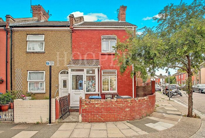 4 Bedroom Terraced House For Sale In Gresham Road, London, NW10