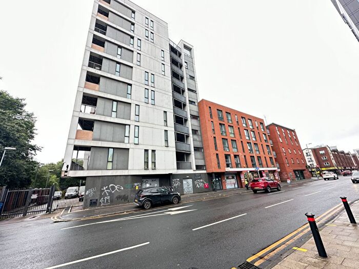 2 Bedroom Flat To Rent In Trinity Court, Higher Cambridge Street, Manchester, M15