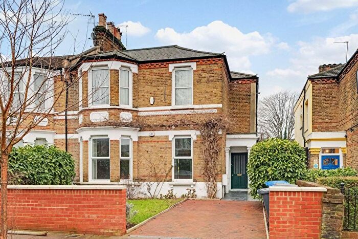 2 Bedroom Flat To Rent In Nicoll Road, London, NW10
