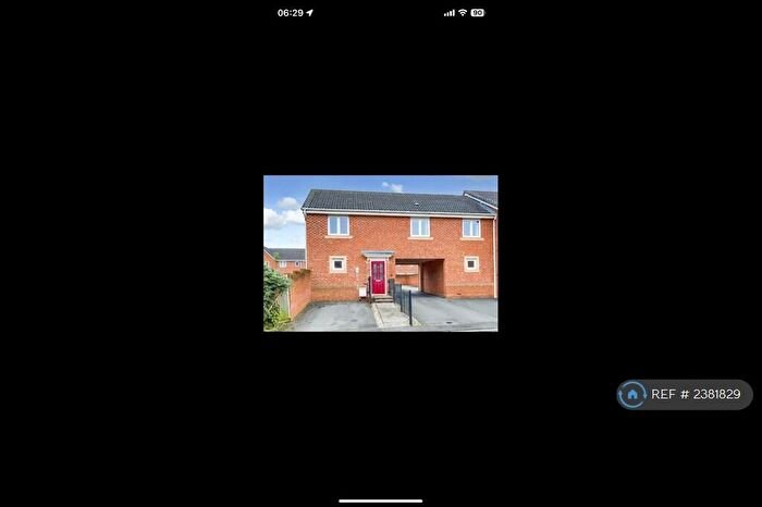 2 Bedroom Flat To Rent In Dairy Square, Nottingham, NG8