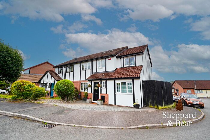 5 Bedroom Semi-Detached House For Sale In Amblecote Close, Pontprennau, Cardiff, CF23