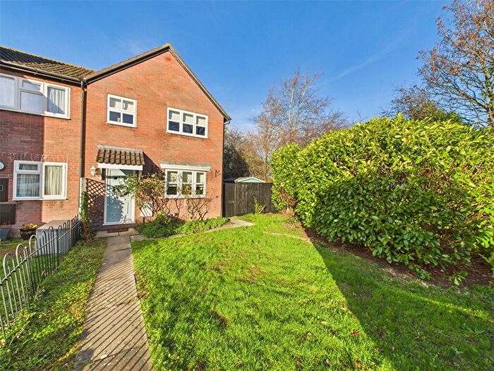 3 Bedroom End Of Terrace House For Sale In Frewin Close, Cheltenham, Gloucestershire, GL51
