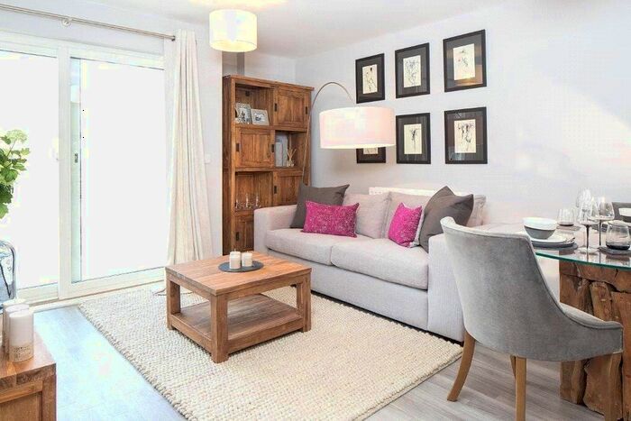 1 Bedroom Flat To Rent In William House, Ringers Road, Bromley BR1