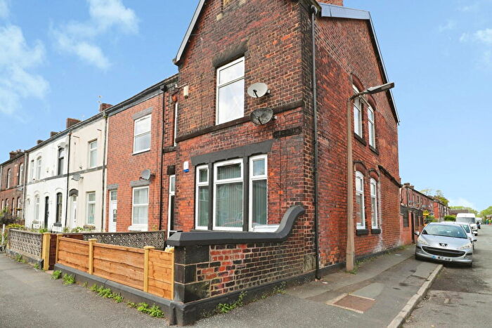 1 Bedroom Flat To Rent In Gigg Lane, Bury, BL9