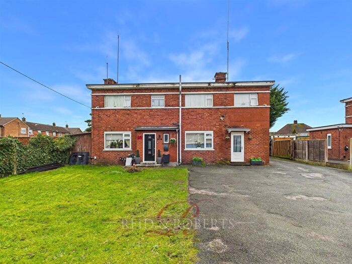 5 Bedroom Detached House For Sale In Clayton Road, Mold, CH7