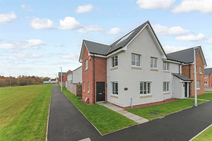 3 Bedroom Semi-Detached House For Sale In Arkhouses Way, Paisley, Renfrewshire, PA1