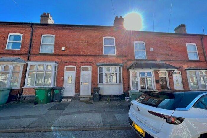 3 Bedroom End Of Terrace House To Rent In Dora Street, Walsall, WS2