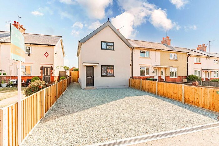 3 Bedroom Semi-Detached House For Sale In Suffolk Road, Gorleston, NR31