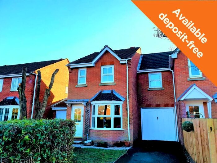 3 Bedroom End Of Terrace House To Rent In Cobham Grove, Whiteley, Fareham, PO15