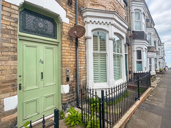 2 Bedroom Flat For Sale In Garnet Street, Saltburn-By-The-Sea, TS12