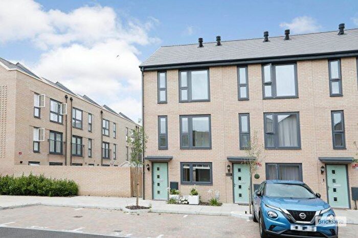 3 Bedroom Terraced House To Rent In Wheelwrights Way, Chatham, ME4