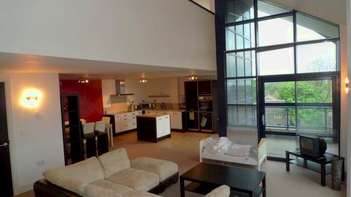 2 Bedroom Apartment To Rent In Apartment, Equilibrium, Plover Road, Huddersfield, HD3