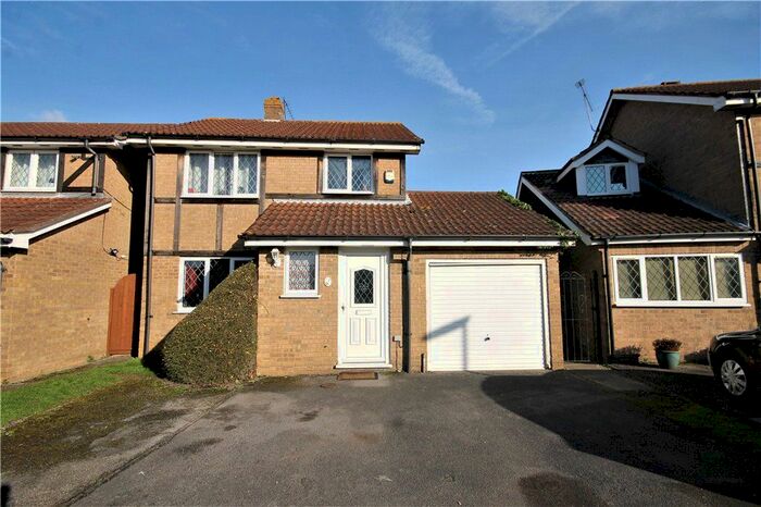 6 Bedroom End Of Terrace House To Rent In Caddy Close, Egham, Surrey, TW20