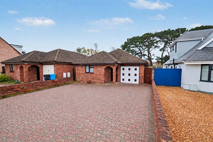 3 Bedroom Detached Bungalow For Sale In Darbys Corner, BH17