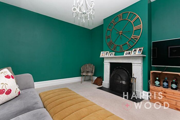 3 Bedroom End Of Terrace House For Sale In Gladstone Road, Colchester, CO1