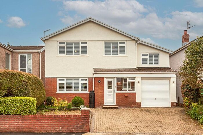4 Bedroom Detached House For Sale In Woollacott Drive, Newton, Swansea, SA3