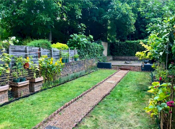 1 Bedroom Flat To Rent In Ockendon Road, Islington, N1