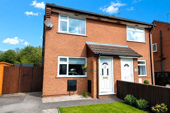 2 Bedroom End Of Terrace House For Sale In Norwich Drive, Upton, Wirral, CH49