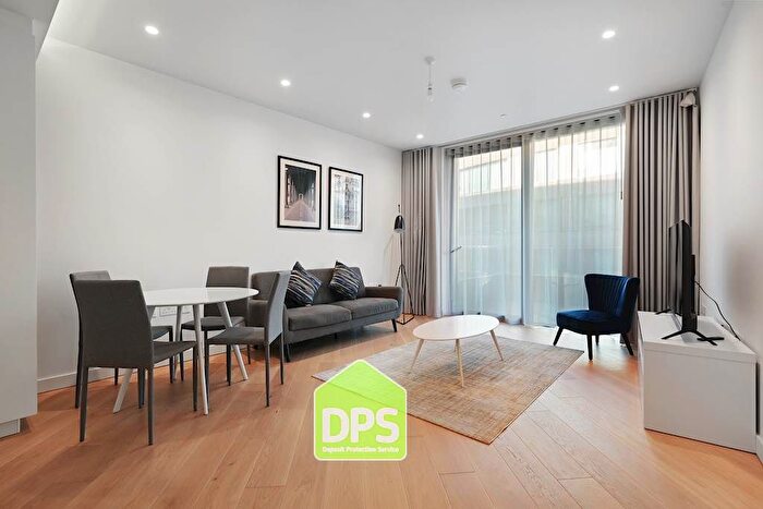 1 Bedroom Flat To Rent In Wood Crescent, London, W12