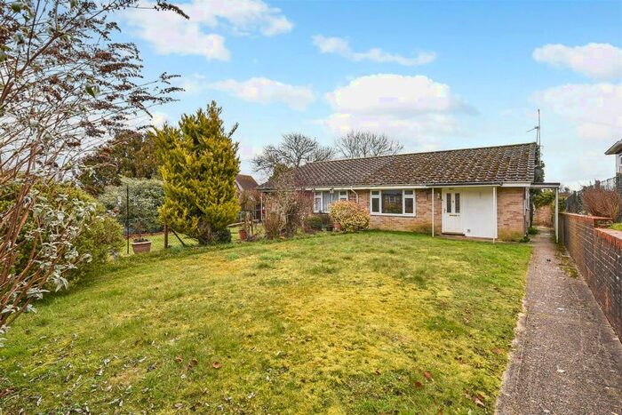 2 Bedroom Semi-Detached Bungalow For Sale In Hillside Cottages, Upton, Andover, SP11